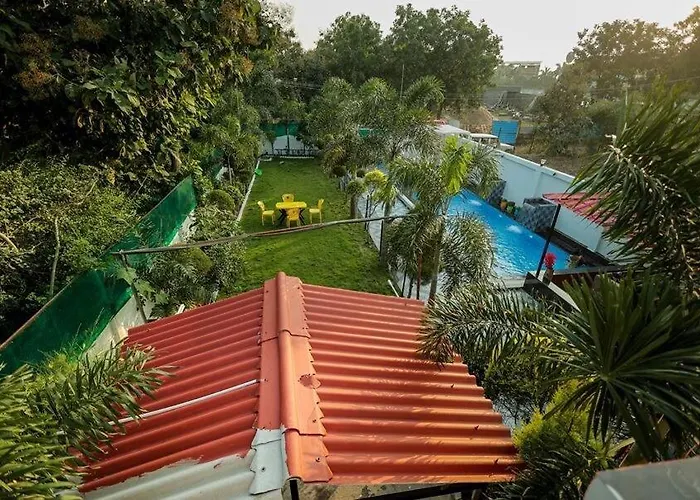 Satguru Farmhouse