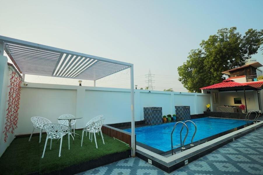 Satguru Villa Indore