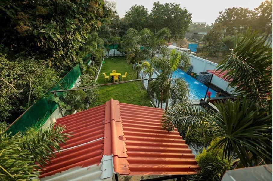 Satguru Villa